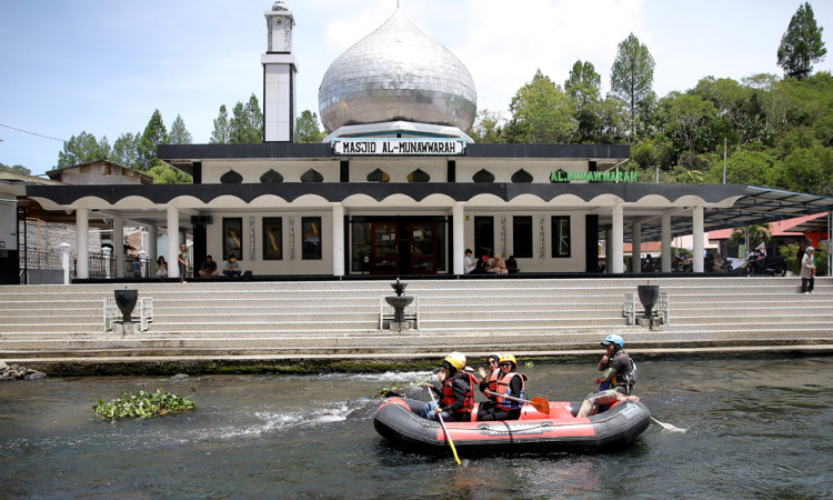 Wisata Alam Arung Jeram Takengon