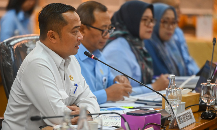 Raker Komisi XIII DPR dengan Mensesneg