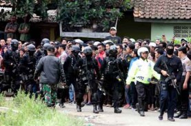 Teroris Ciputat : Wanita Bercadar Ngaku Keluarga 6…