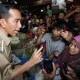 Jokowi Kabur Naik Bajaj