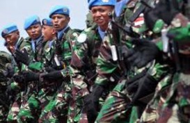 Prajurit TNI Lakukan Patroli Area di Lebanon