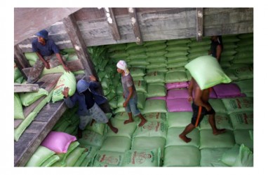 Stok Beras Jateng Surplus, Serapan 2014 Ditargetkan 780.000 ton