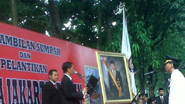 Jokowi Lantik Walikota Jakut di Lokasi Bermasalah