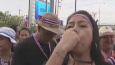 Demonstran Thailand Terus Desak Agar PM Yingluck Mundur