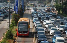 Horee...Tarif Bus Transjakarta Diskon 50%