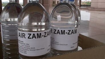 Polda Jateng Gerebek 2 Pabrik Air Zamzam Palsu