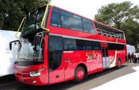Naik Bus Tingkat Keliling Jakarta, Jokowi: Rasanya Seperti di London