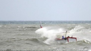 Ombak Tinggi, Kapal dari Tanjung Perak Diimbau Waspada