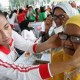 Program CSR:  Stanchart & Helen Keller Distribusikan 22.981 Kacamata di Jatim