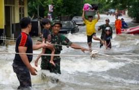 Pangdam: Turunkan Pasukan Tempur untuk Bantu Korban Bencana