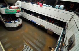 Banjir Jakarta, 24 Pusat Belanja Terganggu Genangan Air