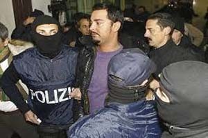 Polisi Mulai Tangkapi 90 Mafia Italia