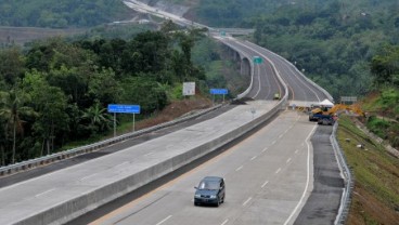 Tol Cipularang Ambles, Truk dan Kendaraan Besar Dialihkan