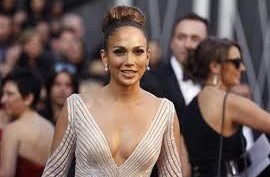 Jennifer Lopez Nyanyikan Lagu Piala Dunia 2014 'We Are One'