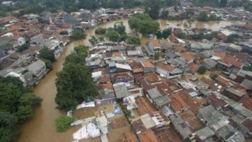 Sidomuncul Salurkan Bantuan Bagi Korban Banjir