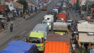 Dampak Putusnya Jalur Pantura, Pendapatan Jasa Logistik Amblas 50%