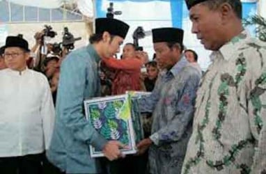 Ibas Menyambangi Petani Di Dapil VII