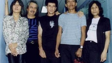 Peluncuran Arema Cronus Dihibur God Bless
