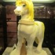 Patung Kuda Cantik Dari Coklat Meriahkan Imlek