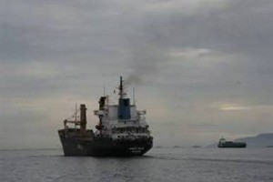 Tanker Bermuatan BBM Ilegal Diamankan di Pontianak