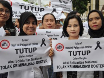 PK Dikabulkan, Dokter Ayu dkk Bebas dari Hukuman