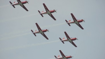 Jupiters TNI AU Unjuk Kebolehan di Singapura Airshow 2014