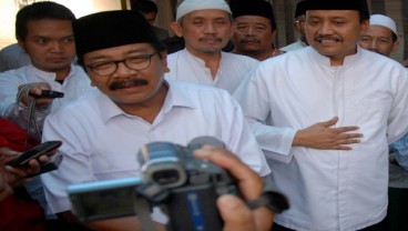 Gubernur Jatim,  Soerkarwo-Saifullah Yusuf Resmi Dilantik