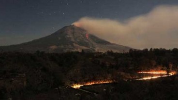 Bantu Pengungsi Gunung Sinabung, PKPU Dirikan Posko Besar