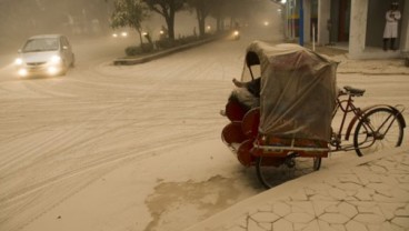 Gunund Kelud Meletus: 6 Penerbangan dari Malang ke Jakarta Dihentikan