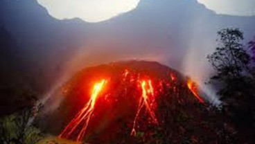 Gunung Kelud Meletus: Ini Kebutuhan Mendesak Daerah Terkena Bencana