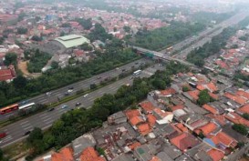 Terjadi Kecelakaan, Tol Jakarta-Cikampek Hanya bisa Dilewati Satu Jalur