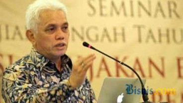 Hatta Rajasa Raih Penghargaan Logistik Award