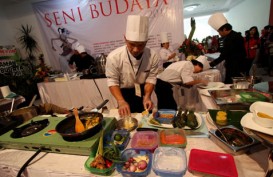 33% Wisatawan Indonesia Utamakan Makanan