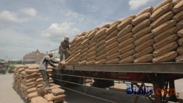 Jateng Segera Realisasikan Kereta Logistik Pelabuhan Tanjung Emas