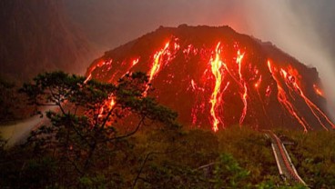 Status Gunung Kelud Turun dari Awas ke Siaga