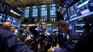 Wall Street Menguat Meski Data Ekonomi AS Lemah