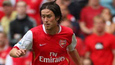 Chelsea, Arsenal, Manchester City Belum Tergoyahkan