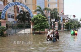 Kemacetan DKI: Kawasan Industri Lumpuh Diterjang Banjir