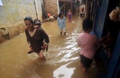 Relokasi Warga Bantaran Kali Ciliwung Ditunda, Simak Alasannya