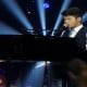 INDONESIAN IDOL: Ubay Bawa Lagu Ungu Sambil Main Piano