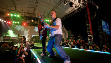 Java Jazz Festival: Gugun Blues Shelter Tetap Mentas Meski Hujan