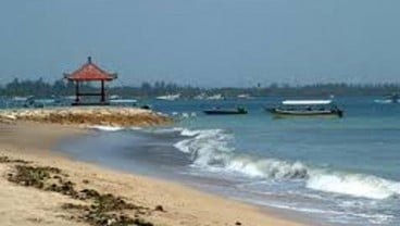 Polemik Reklamasi Teluk Benoa: Spanduk Penggal Kepala Bikin Gubernur Bali Berang