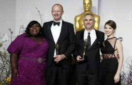 Sutradara Film Gravity, Cuaron Raih Piala Oscar