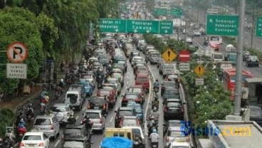 Jalan DKI Dikenakan Tarif Bakal Kurangi Kemacetan