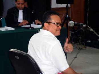 Rusli Zainal Divonis 14 Tahun Penjara & Denda Rp1 Miliar