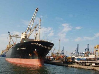 Pengerukan 19 Pelabuhan Telan Rp794 miliar