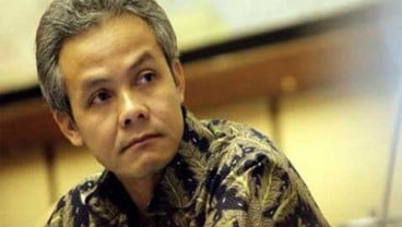 Ganjar Pranowo Lantik 329 Pejabat Eselon III&IV Hasil Lelang Jabatan