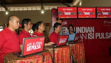 3 Pelanggan Telkomsel Raih Mobil Honda Brio