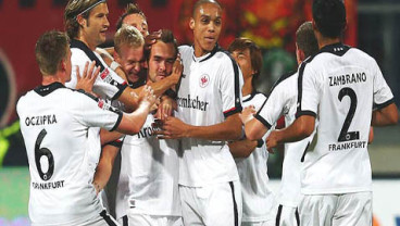 Hasil LIGA JERMAN: Nuremberg Dipukul Eintracht Frankfurt 2-5