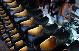 Pasokan Bahan Baku Kulit Minim, Industri Sepatu Kelabakan